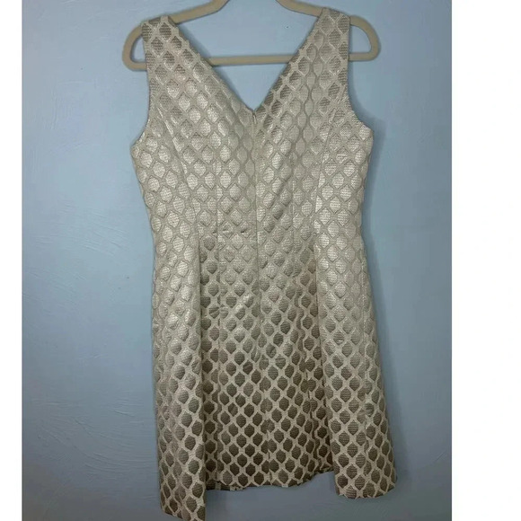 Cremieux Metallic Silver Sleeveless Dress Size 6 Textured Pattern Shift Wedding - Picture 2 of 6